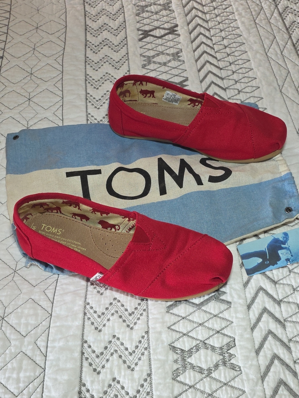 Toms Classic Canvas Slip-On Flats — Red